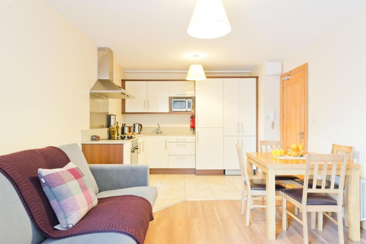 Broc House Suites Dublin Exteriör bild