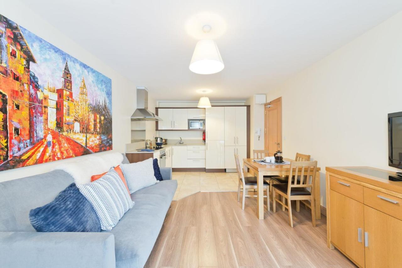 Broc House Suites Dublin Exteriör bild