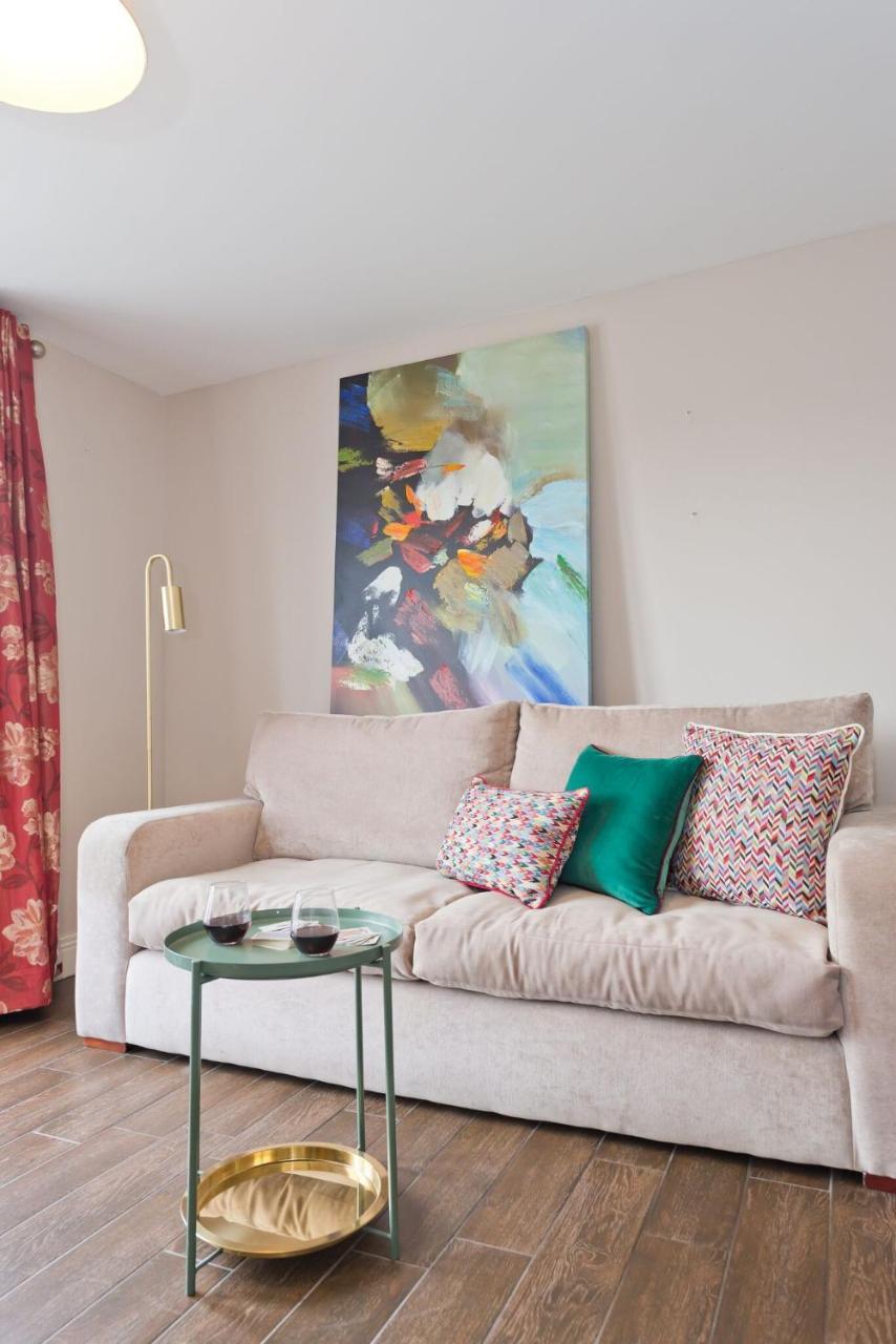 Broc House Suites Dublin Exteriör bild