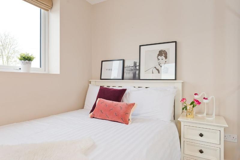Broc House Suites Dublin Exteriör bild